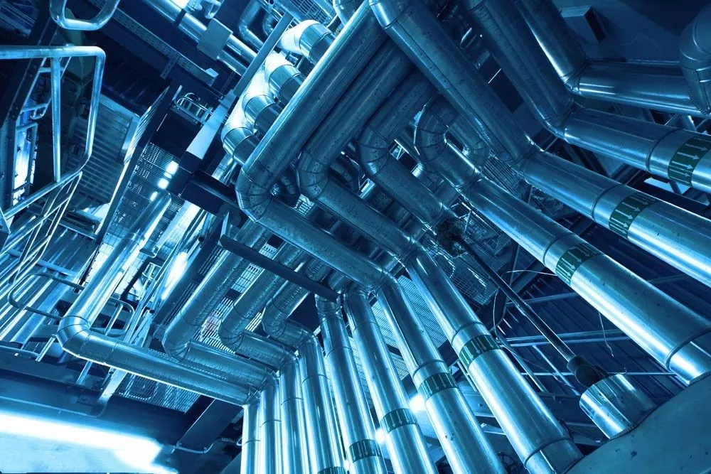 Oil pipeline insulation